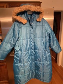 Coat Women Size 1x Like new pick up from North Olmsted