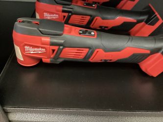 Milwaukee M18 Brushless Multi-Tool (Tool-Only) $120