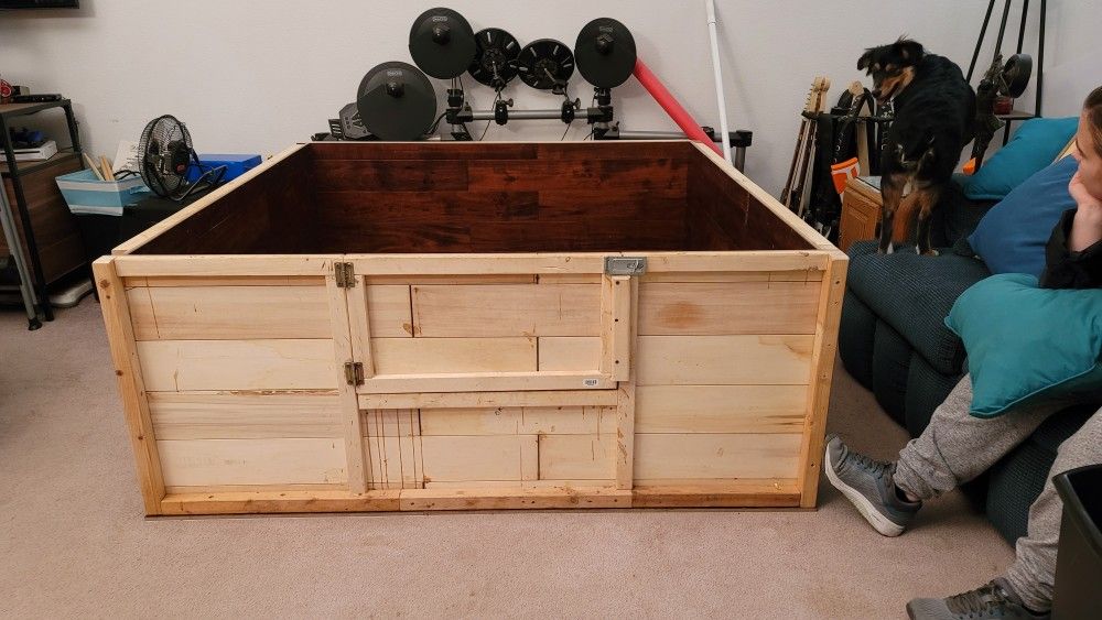 Whelping Box for Sale in Spanaway, WA OfferUp