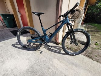 2024 Scott Genius 930 full suspension MTB Large