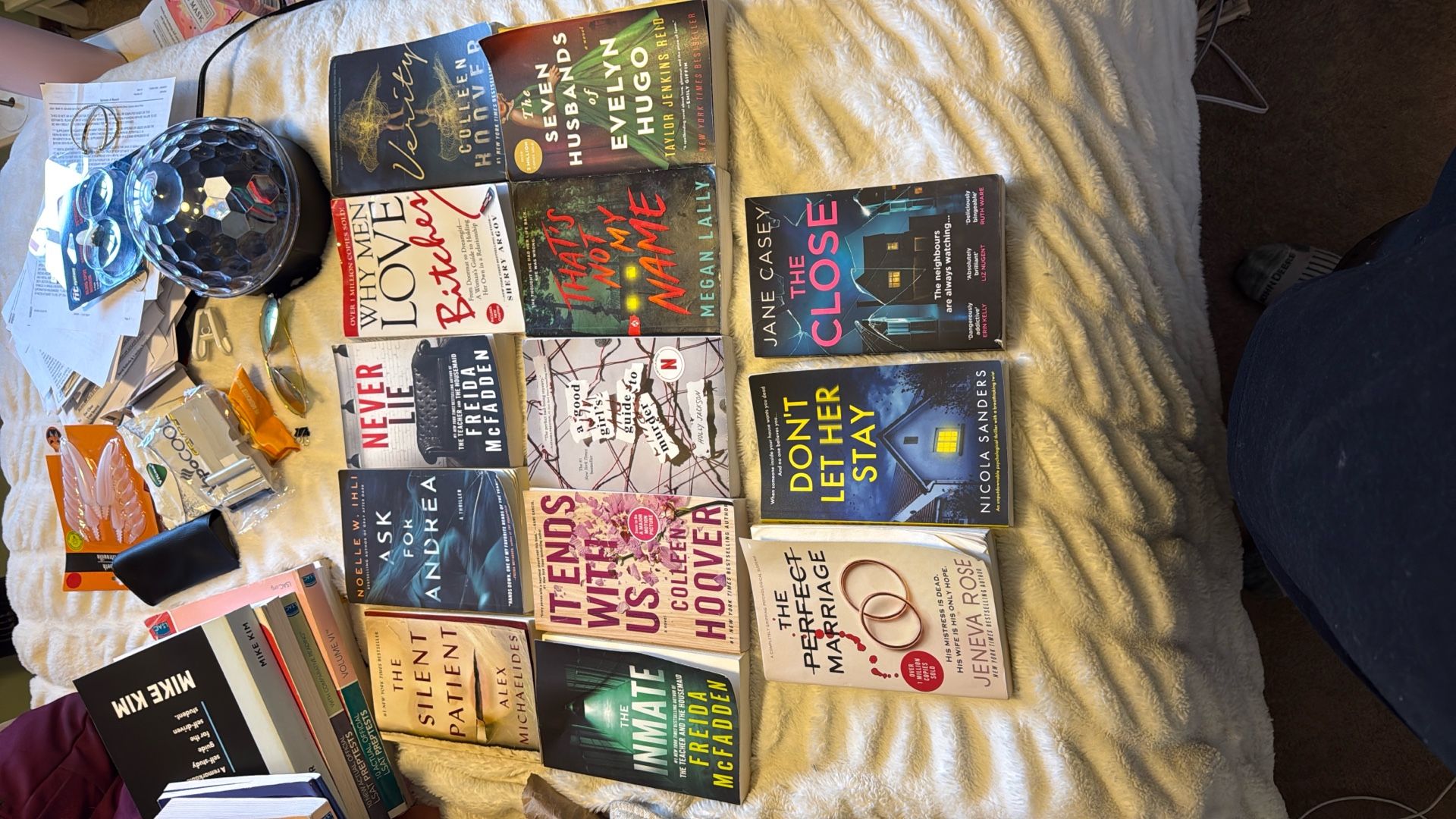 Colleen Hoover + Other Books