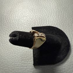 14k Gold Ring