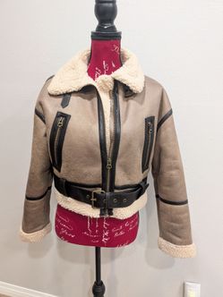 ZARA Sherpa Lined Short Belted Women Jacket Size XS