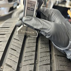 235/40R19 PRINX All Season Tires 