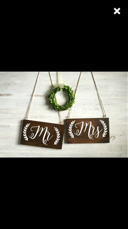 Mr and Mrs chair signs