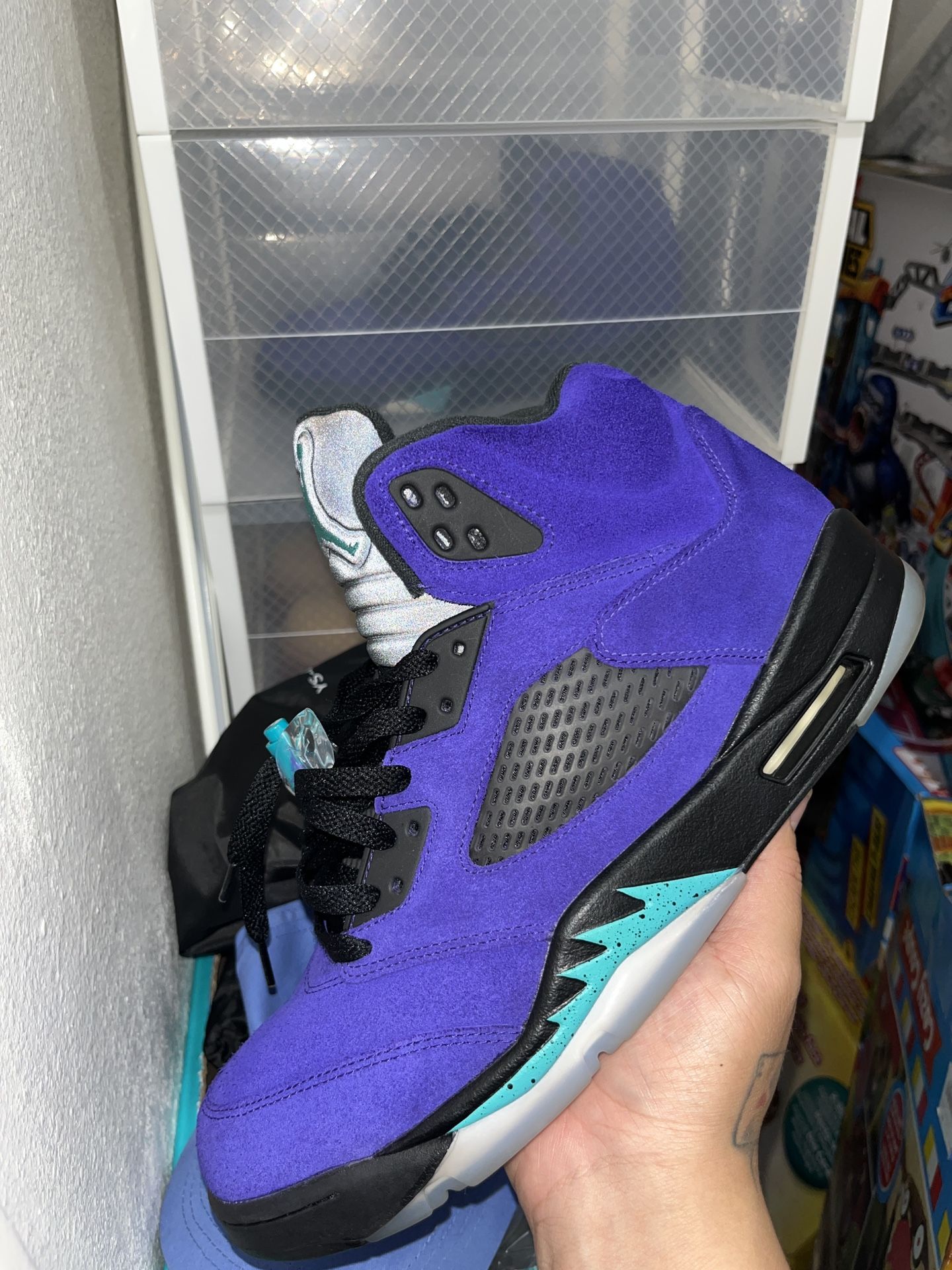 Air Jordan 5 Retro ‘Alternate Grape' Size 11.5