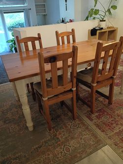Pinewood - Dining Table w/  6 Chairs