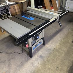 DAELTA 36-725 Contractor Saw 10”