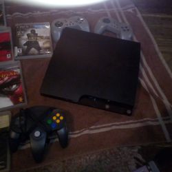 Two Types Of PS3 Games N Controller's N Discs