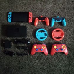 NINTENDO SWITCH V2 with 130 GAMES and Many EXTRAS