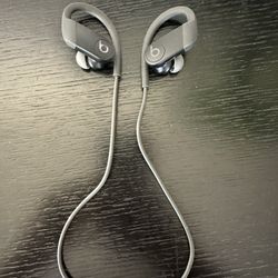 Pre-owned Apple PowerBeats High Performance Wireless Earbuds