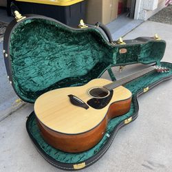 Guitar w/ Case 