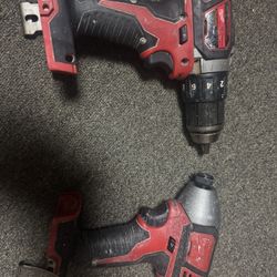 • Milwaukee M18 1/2” Drill/Driver (older brushed model) • Milwaukee M18 Impact Driver (older brushed model) Both tool-only, both working. 