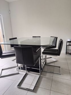 🖤 Modern 7-Piece Glass Dining Set — $525 OBO