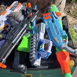 Nerf Guns 