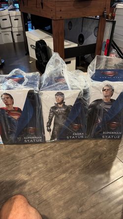 Superman man of steel lot of 3 statues new