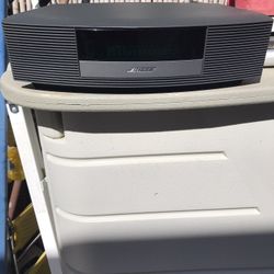 Bose WAVE Music Sistem III With  Remote  $125 