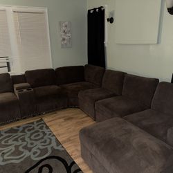 💥 Large Chocolate Brown Sectional Sofa – Excellent Condition! 💥