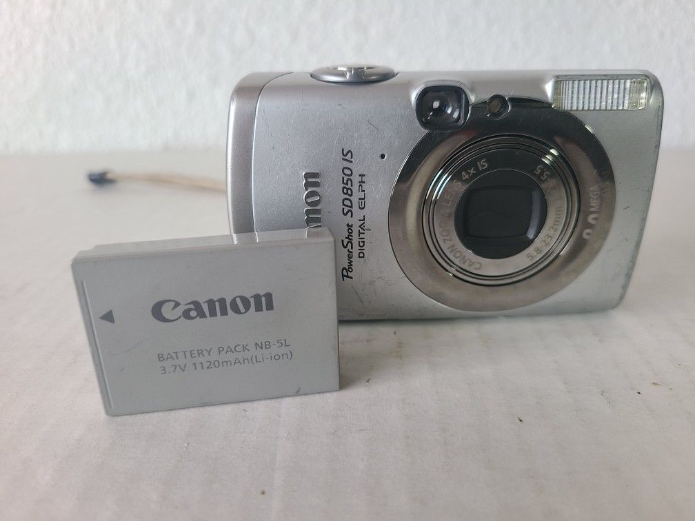 CANON POWERSHOT SD850 IS Digital ELPH 8.0MP Digital Camera for Sale in