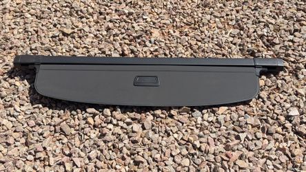 2018-2022 OE VW Tiguan Rear Cargo Privacy Cover