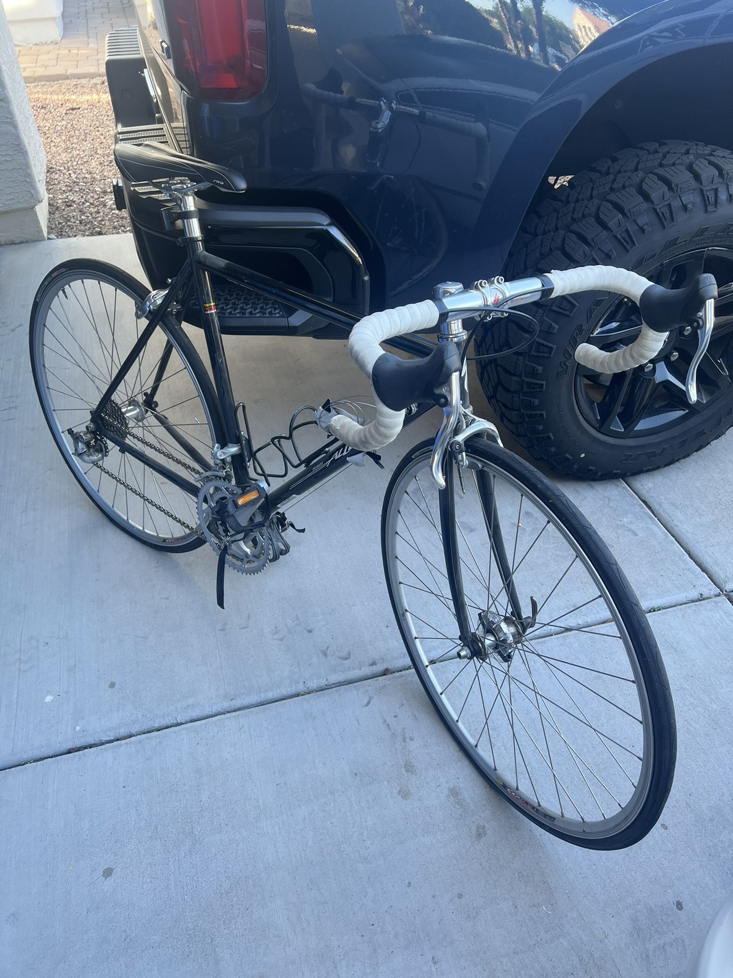 Specialized Allez Road Bike