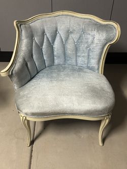Sitting Room Chair