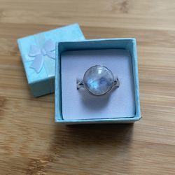 Round Sterling Silver Moonstone Ring 