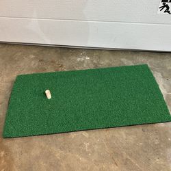 Golf Mat W/Rubber Tee