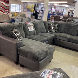 Bryce Smoke 2pc Sectional 