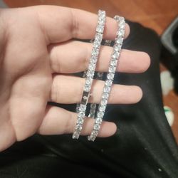 2 CZ's On 9 Inch Sterling Silver Bracelet 