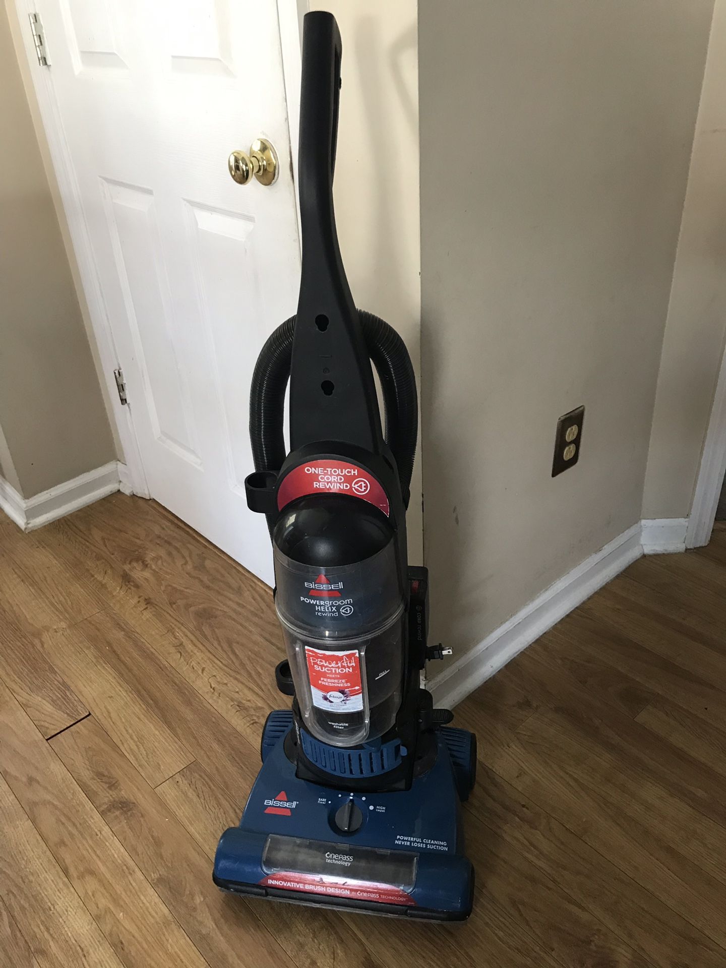 Vacuum cleaner good Brand Bissell
