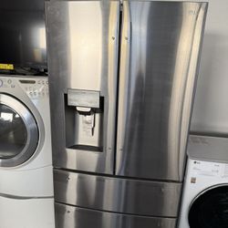 LG Refrigerator Brand New Out Of Box 