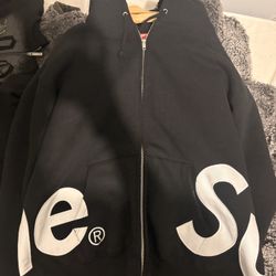 Supreme Big Logo Zip Up Hooded Sweatshirt