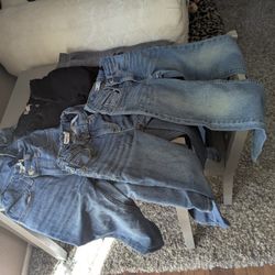 LEVIS SIZE 6 502/ 514 JEANS (KIDS)