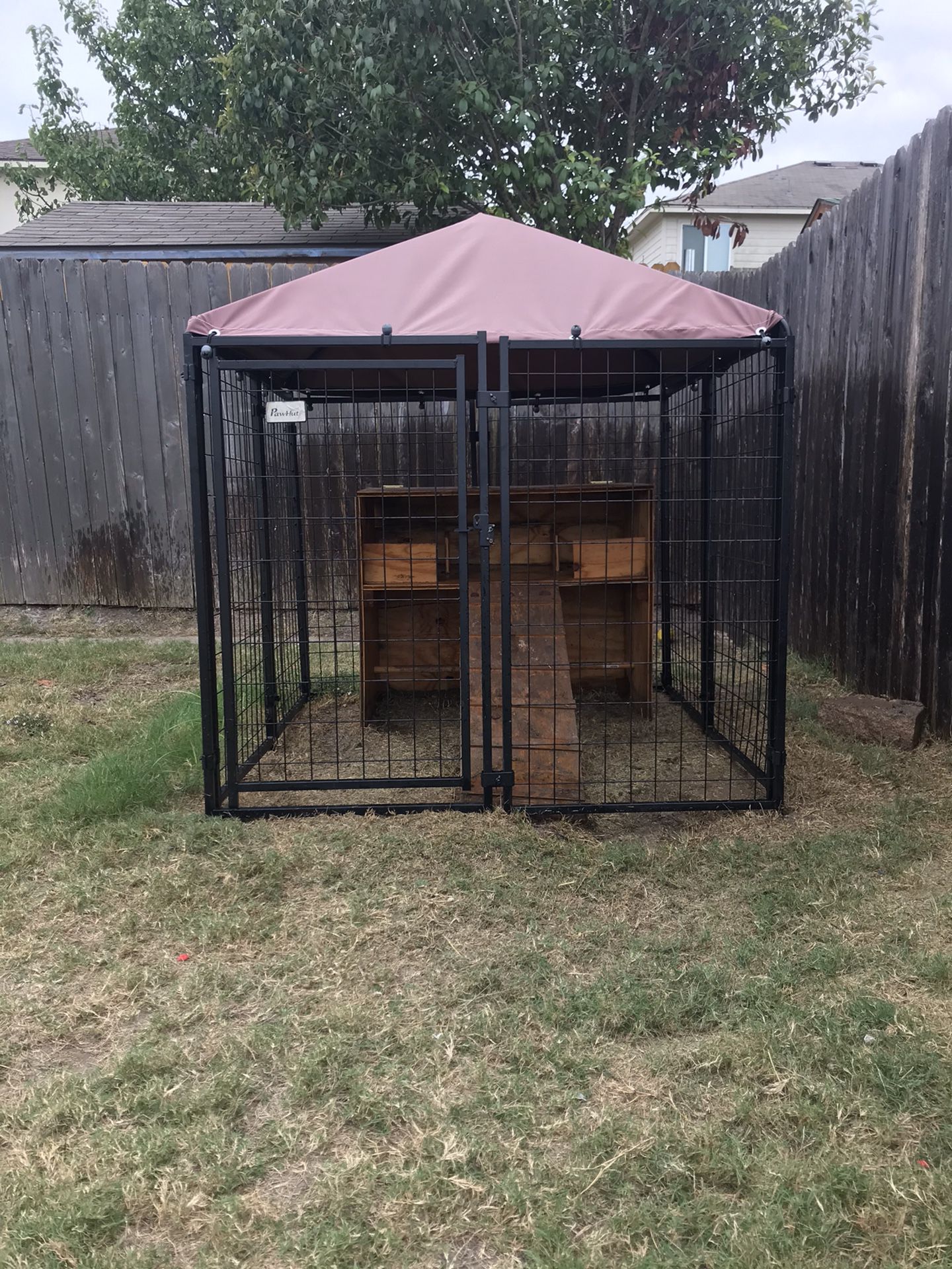 Chicken coops/dog crate
