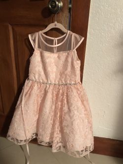 Girls dress