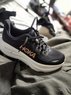 Hoka One Size 7 1/2