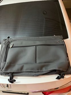 Skyway Gray Hanging Garment Luggage Bag Trifold
