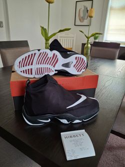 Nike "THEGLOVE" SIZE 11