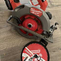 Milwaukee, Skill Saw Fuel M18