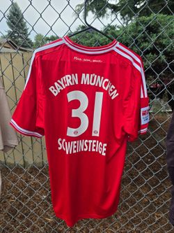 Bayern Munchen 2013 Home Jersey Schweinsteiger sz xl