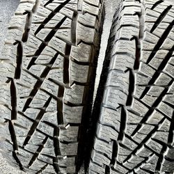 PAIR 37x12.50R17 tires