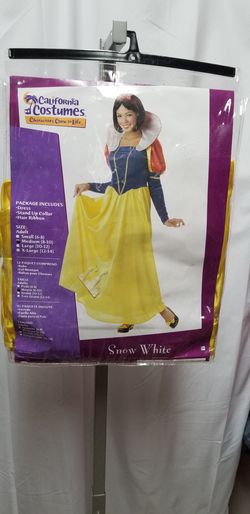Womens 8/10 snowwhite