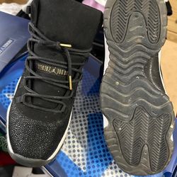 Jordan 11 Heiress Sz 9.5Y