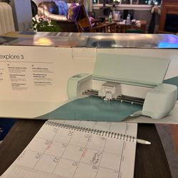BNIB Cricut Explore 3