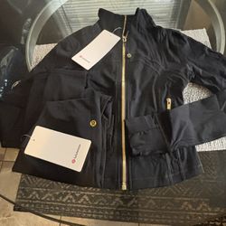 Lulu Gold Zip Up Jacket (LARGE)