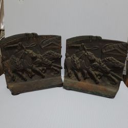 1930s Pair Chariot Race Coliseum Hubley Cast Iron Bookend.
