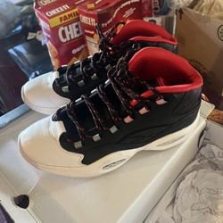 Men’s Reebok Question Black Red Size 11