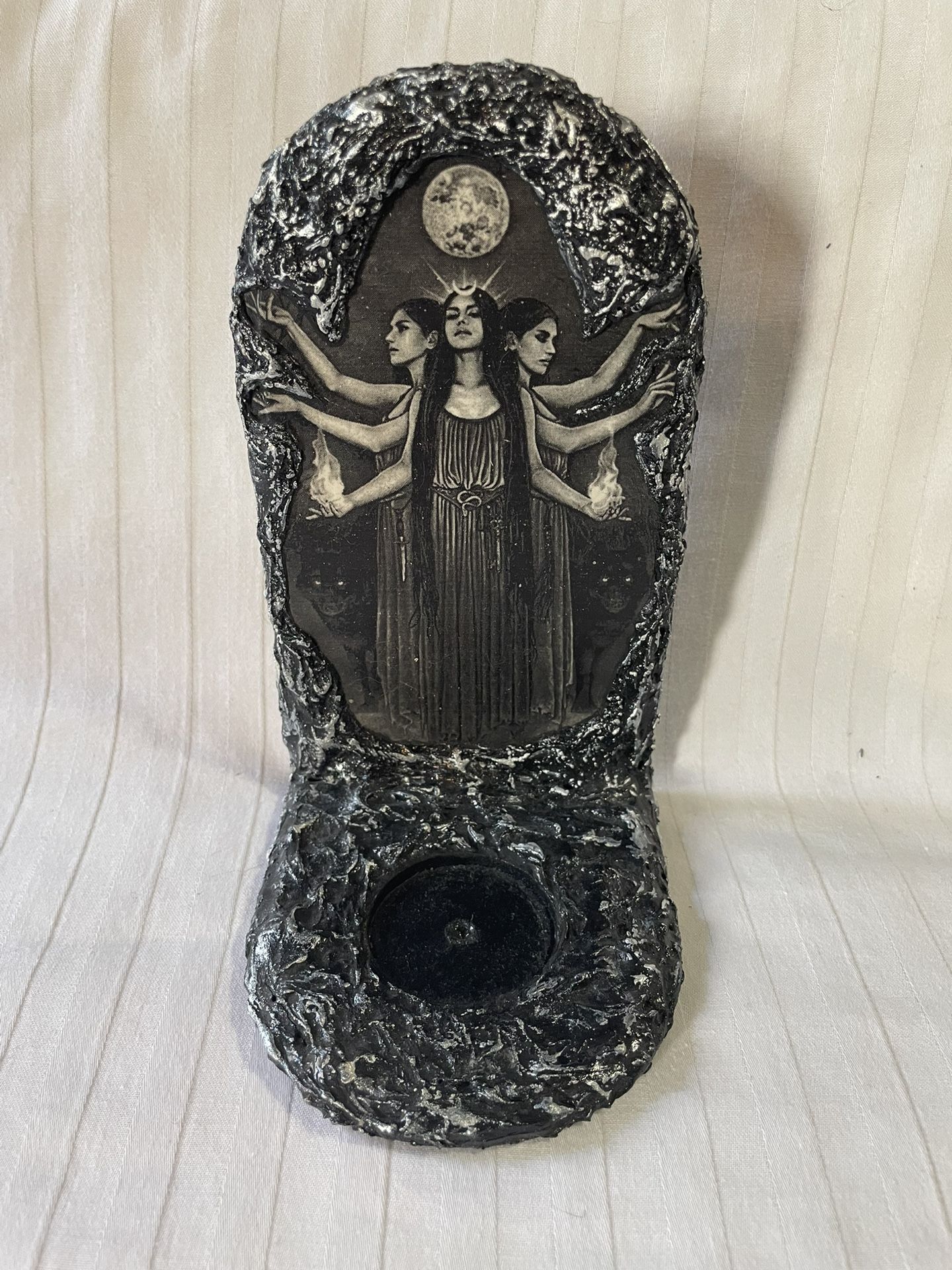 Hecate Goddess Candle Alter