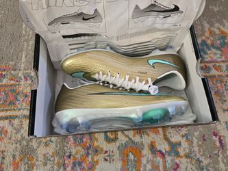 Nike ZM Superfly 11 Elite FG KM - Metallic Gold - Men's 10 - Brand New in Box